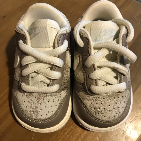 Nike Dunk Low size 2C Infant Ultra Rare - Picture 5 of 7